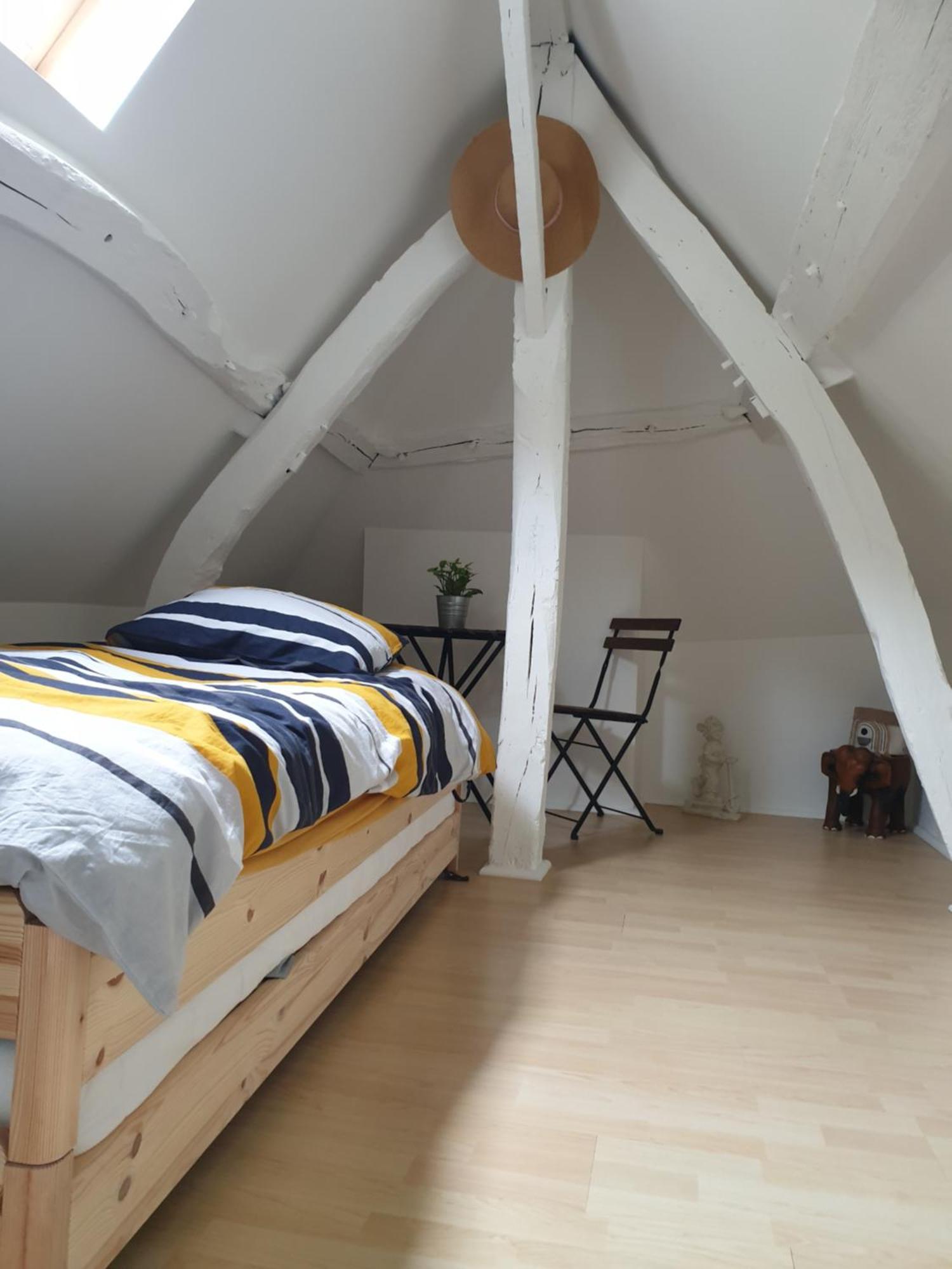 Chambre Privee Dans Petite Maison Typique Montivilliers Exterior foto